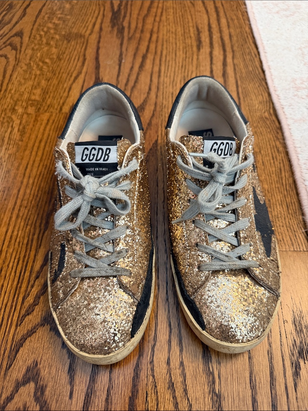 Golden Goose Women's Glitter Low-Top Sneakers in Gold with Black Star